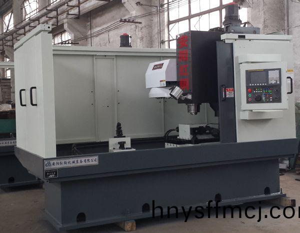 前軸(zhou)鎖(suo)銷(xiāo)(xiao)孔(kong)專(zhuān)用(yong)加工(gong)